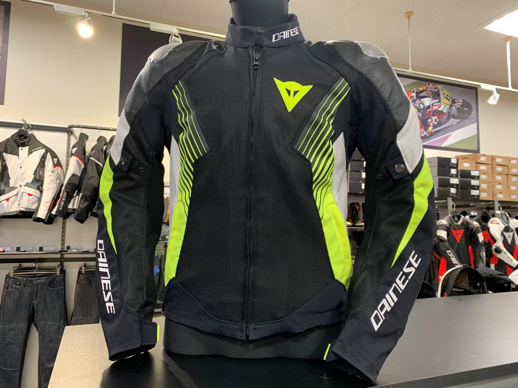 未使用品試着のみDAINESE ダイネーゼ メッシュジャケット ブラック/48 DAINESE(ダイネーゼ) メッシュジャケット | バイク用品通販 Webike