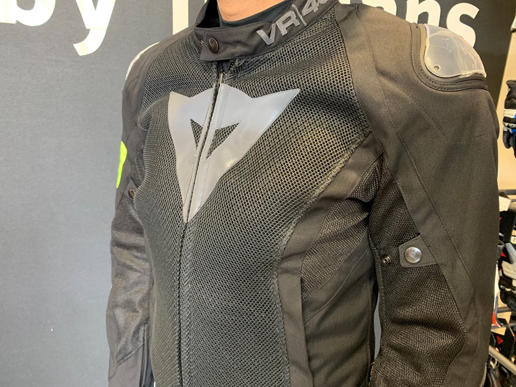 バレンティーノ・ロッシの新作メッシュジャケットが登場！