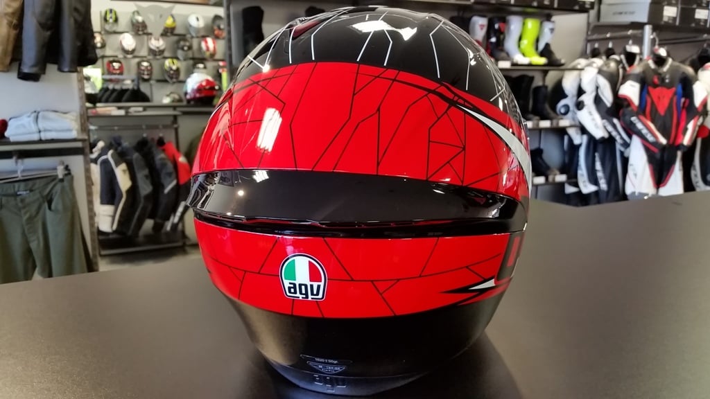 AGV K1にNEWデザインが登場『SHIFT+GRIP』