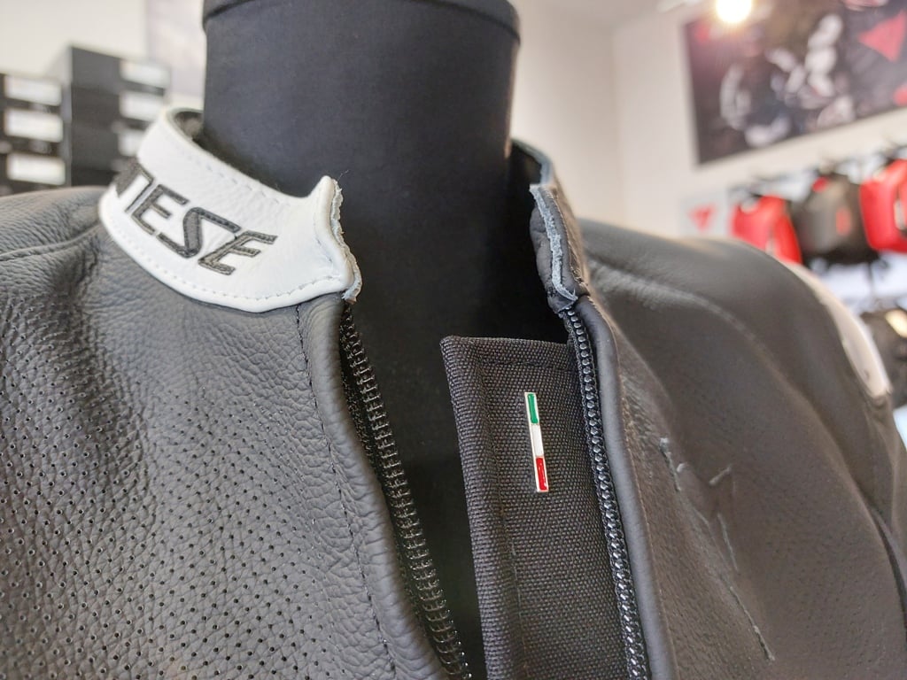 レディース Dainese レザーライダースジャケット 春だからこそお洒落にレザージャケット【LOLA 5 LADY LEATHER JACKET】