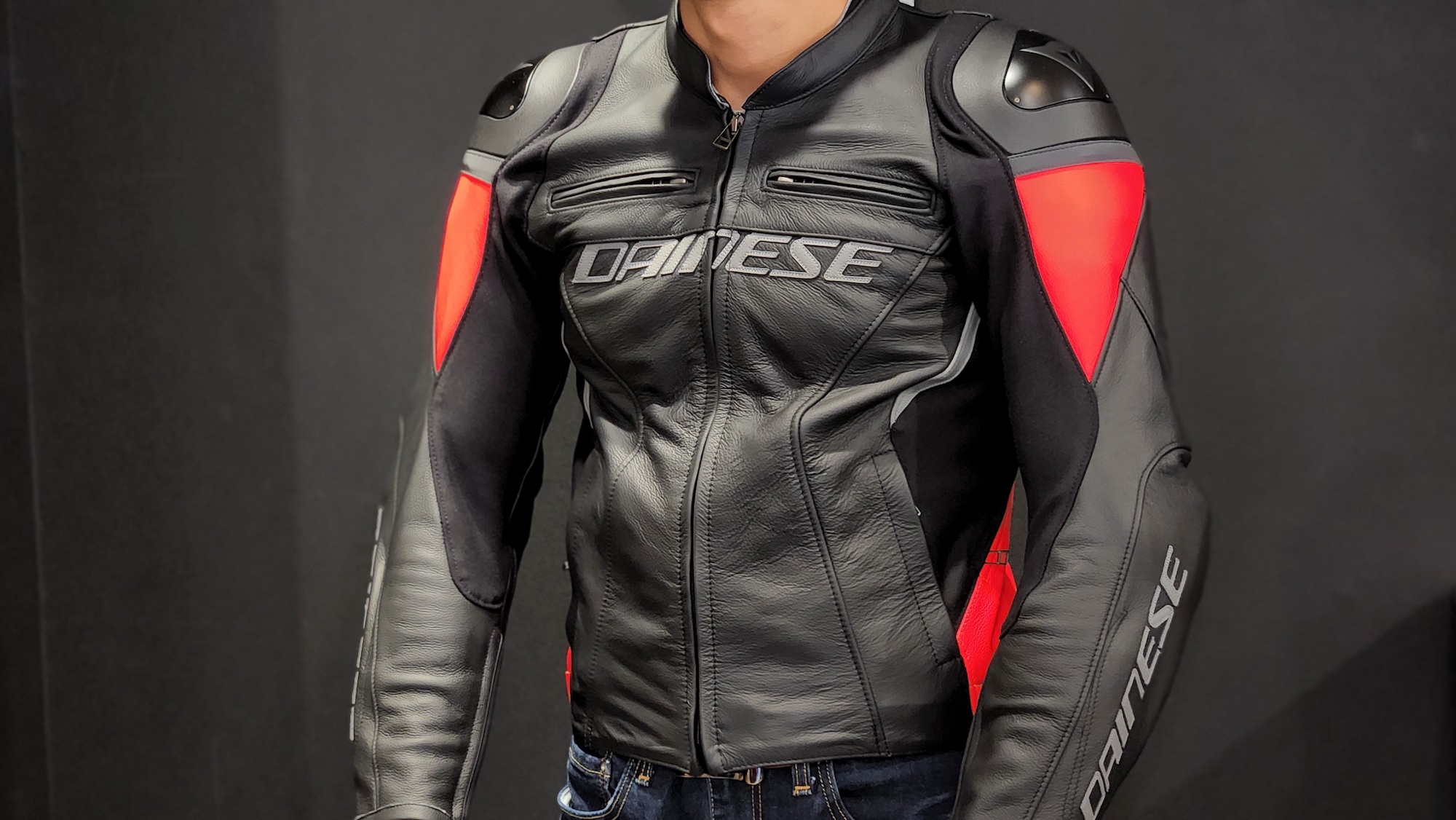 ダイネーゼ　RACING 4 LEATHER JACKETクシタニ