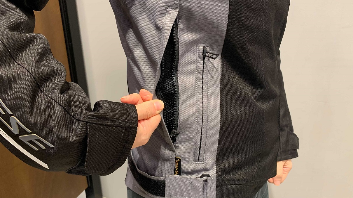 秋冬春3シーズン対応防水ジャケットVELOCE LADY D-Dry® JACKET