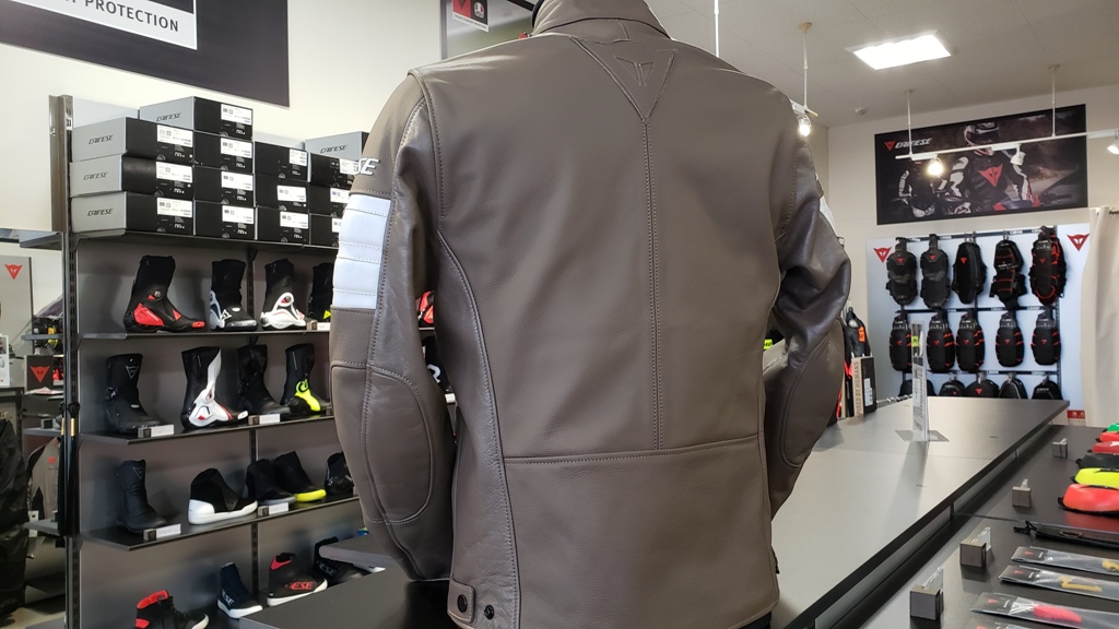 これからの時期にオススメ♪新作レザージャケット【SAN DIEGO】