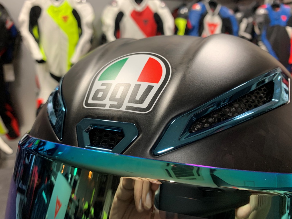 唯一無二の美しさ【PISTA GP RR FUTURO】が入荷。