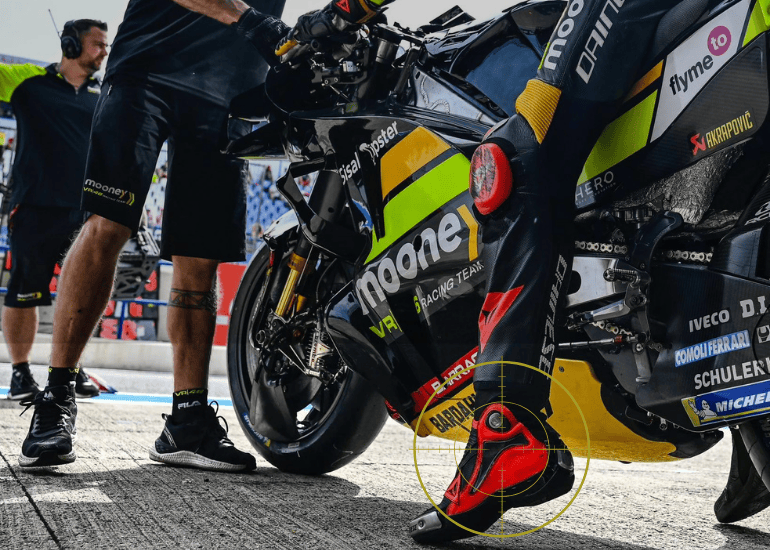 即決★ USF40 《 LS460 》　左リアハイトコントロールセンサー　89408-50070　レクサス SEAGATE ST4000DM004 [4TB SATA600 5400]