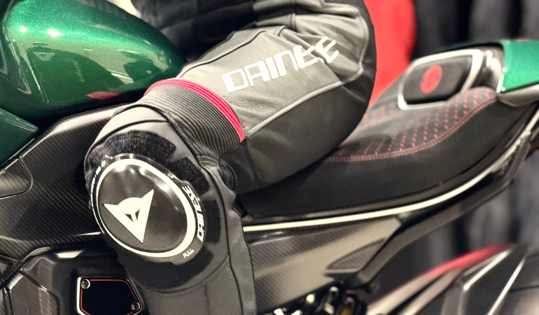 kdfnglsehrgoimser;oige