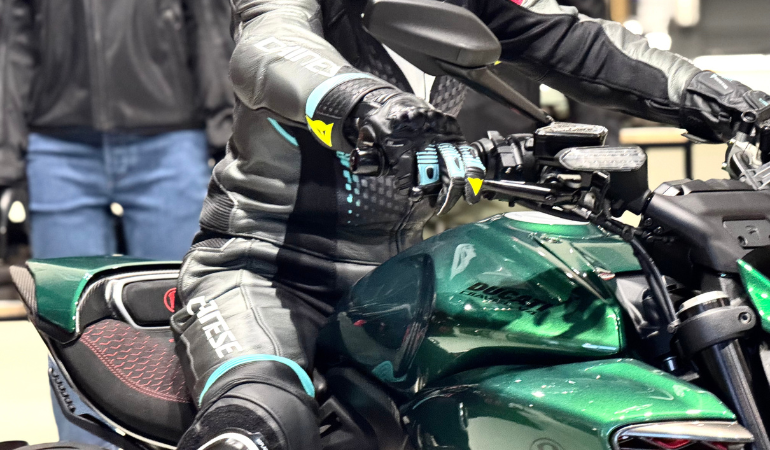 xzjkcndijfhnrjngiuwekjhnjkgfnsgdxth