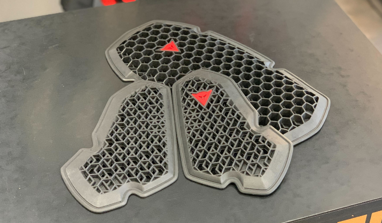 ブログ用) 長方形(横) - 通常サイズ (2)-Apr-17-2026-02-42-05-5239-AM