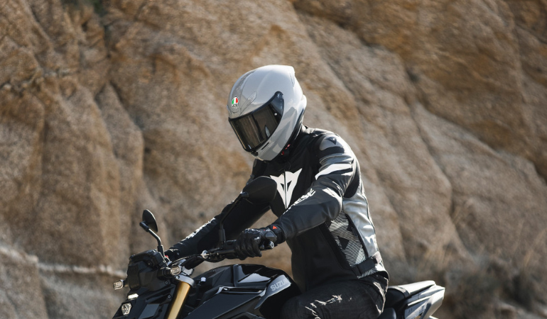 ブログ用) 長方形(横) - 通常サイズ (9)-Apr-21-2026-06-46-47-9065-AM