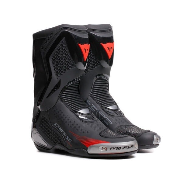 TORQUE 4 BOOTS 従来モデルとの違いを徹底解説