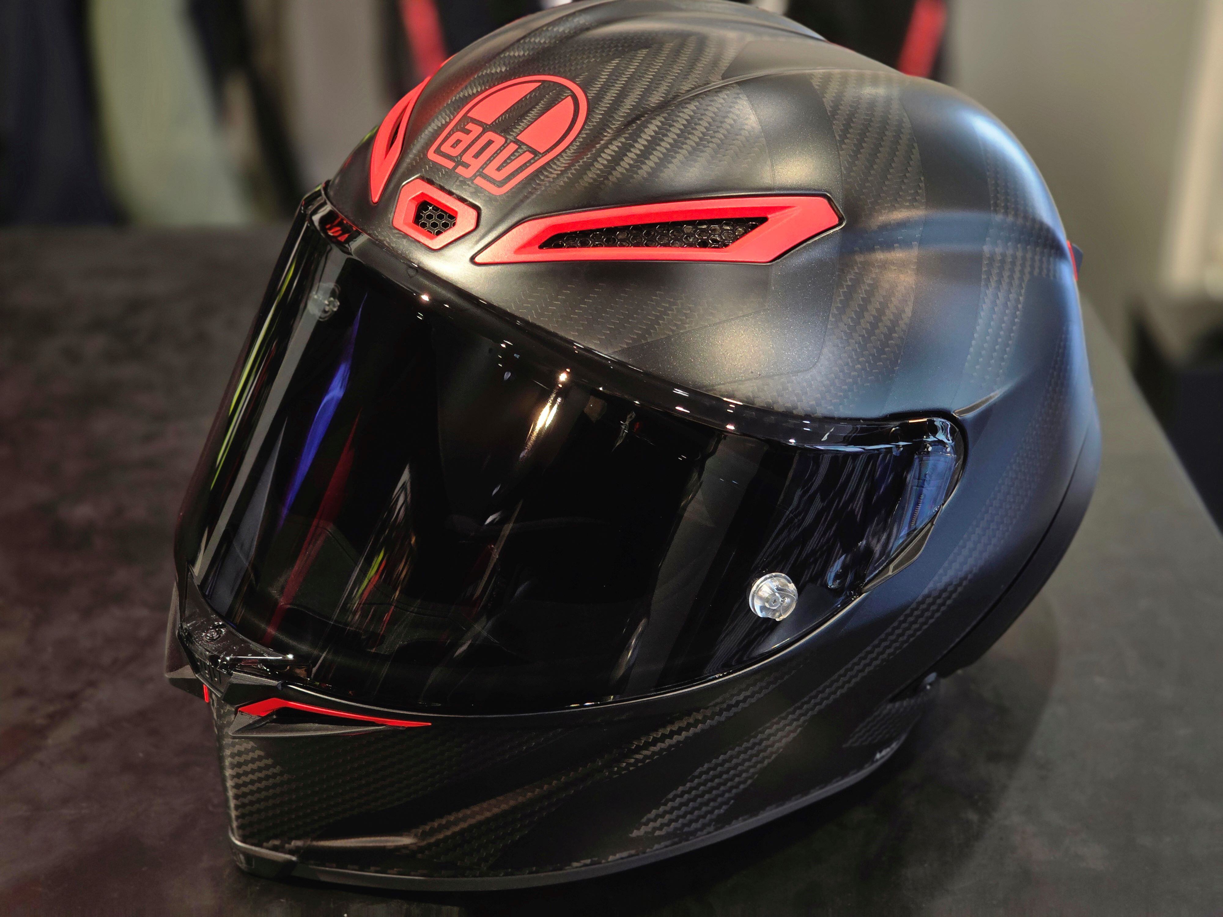 AGV PISTA GP RR 新色が登場【INTREPIDO】