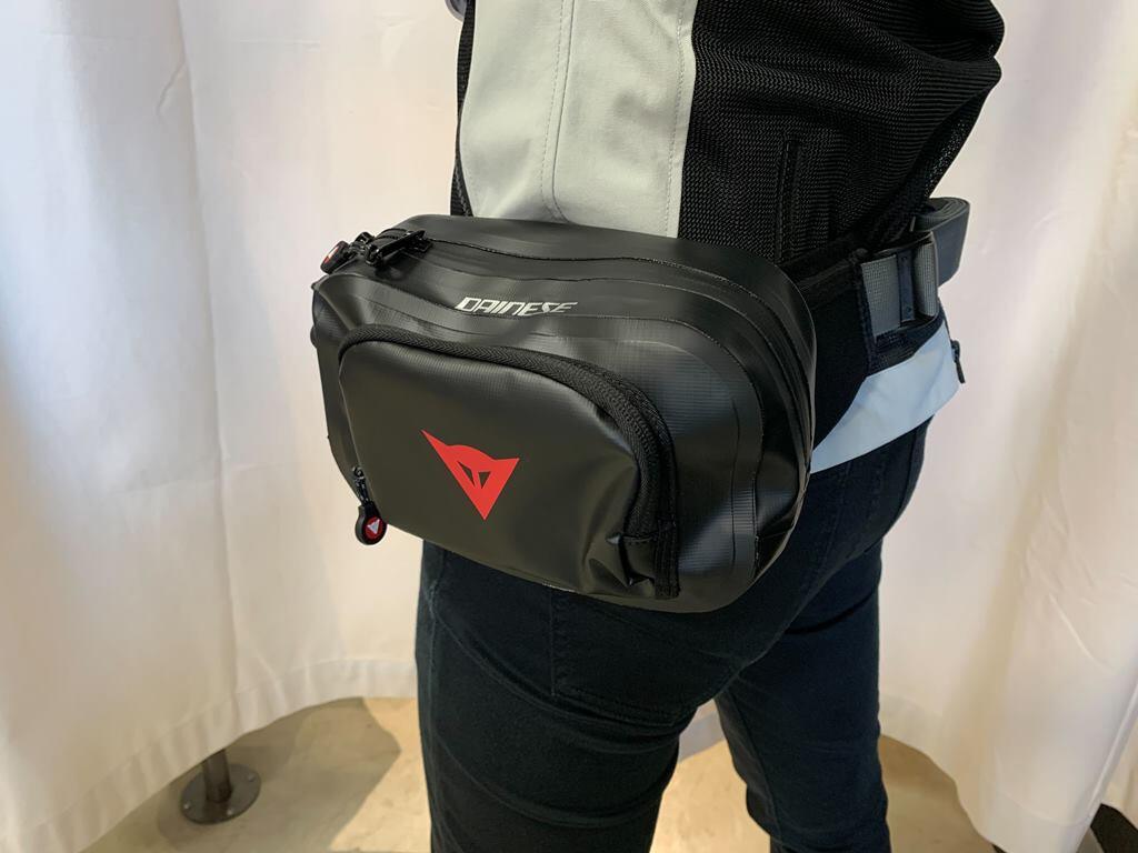DAINESE ウエストポーチ ブラック DAINESE ウエストポーチ ブラック 