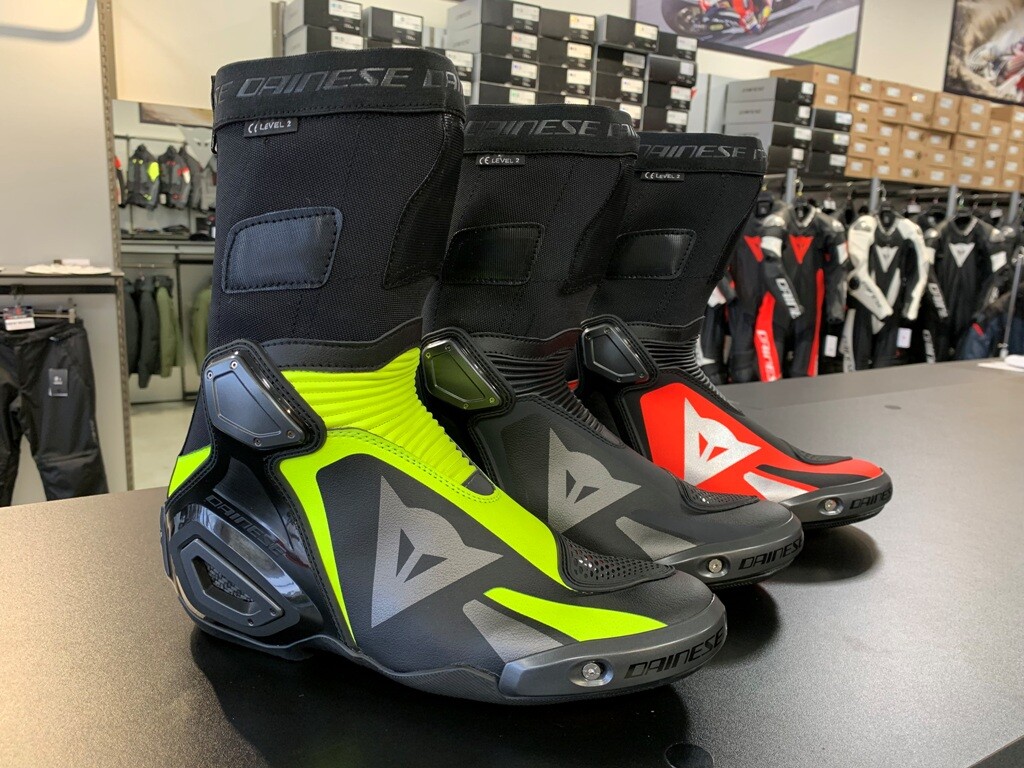 の*ー様 ダイネーゼ Axial 2 レーシングブーツ サイズ41 トップモデル 
