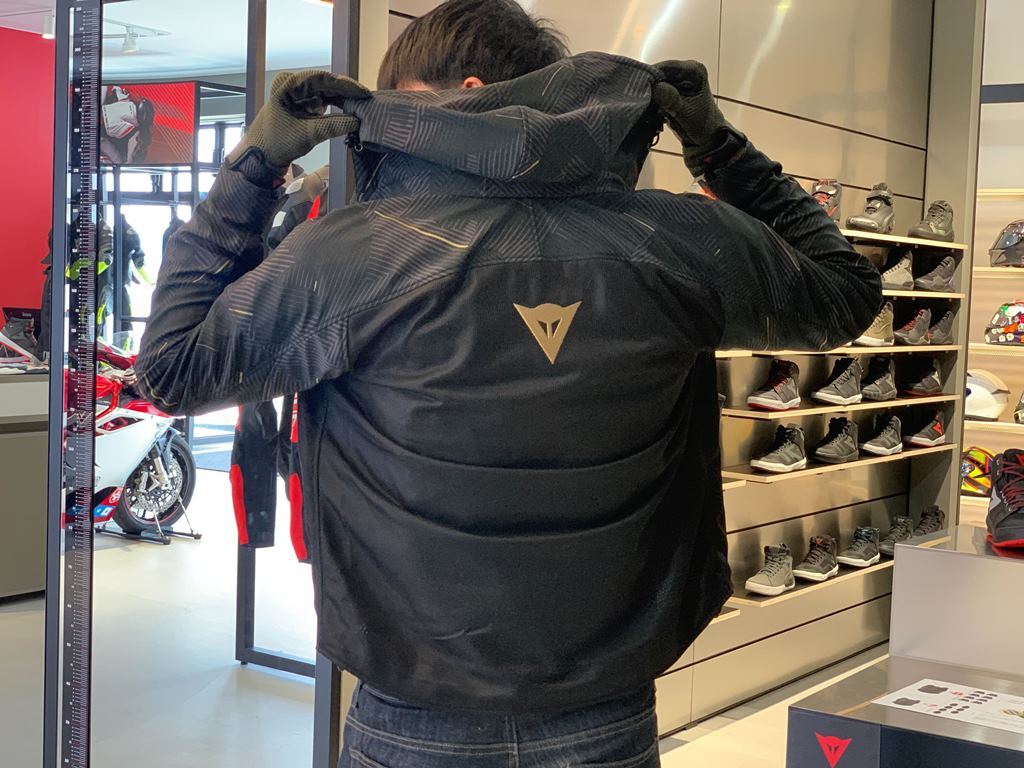 新登場】アジアンフィットジャケットで快適ライディング！