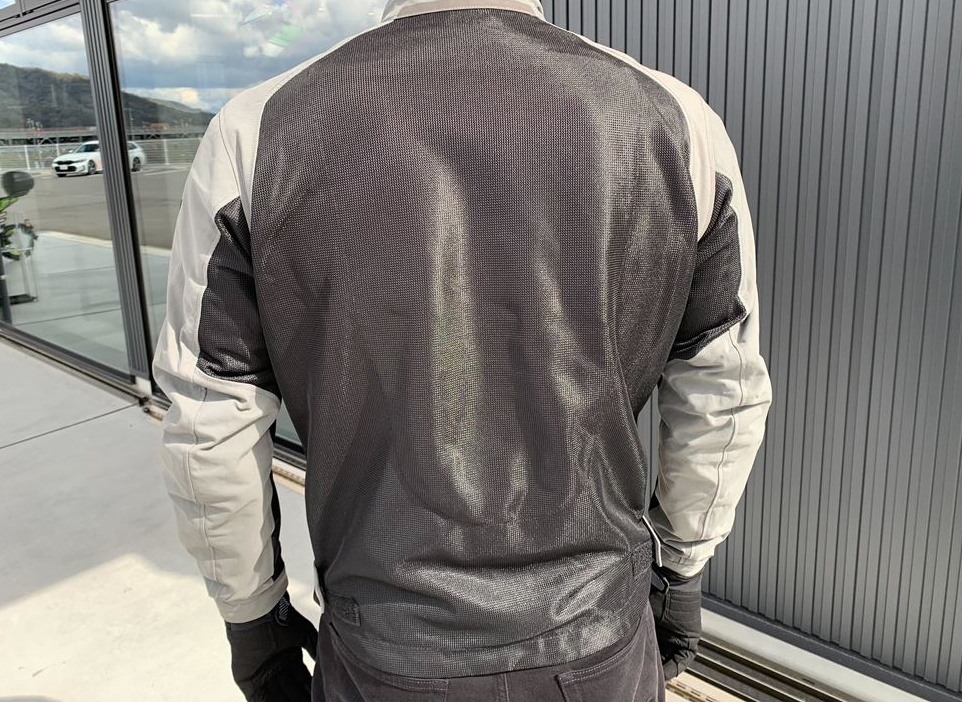 人気の高いメッシュジャケット紹介