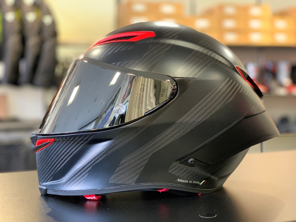 AGV PISTA GPRR 世界3500個限定モデル【ウィング無し】 AGV最高峰の 
