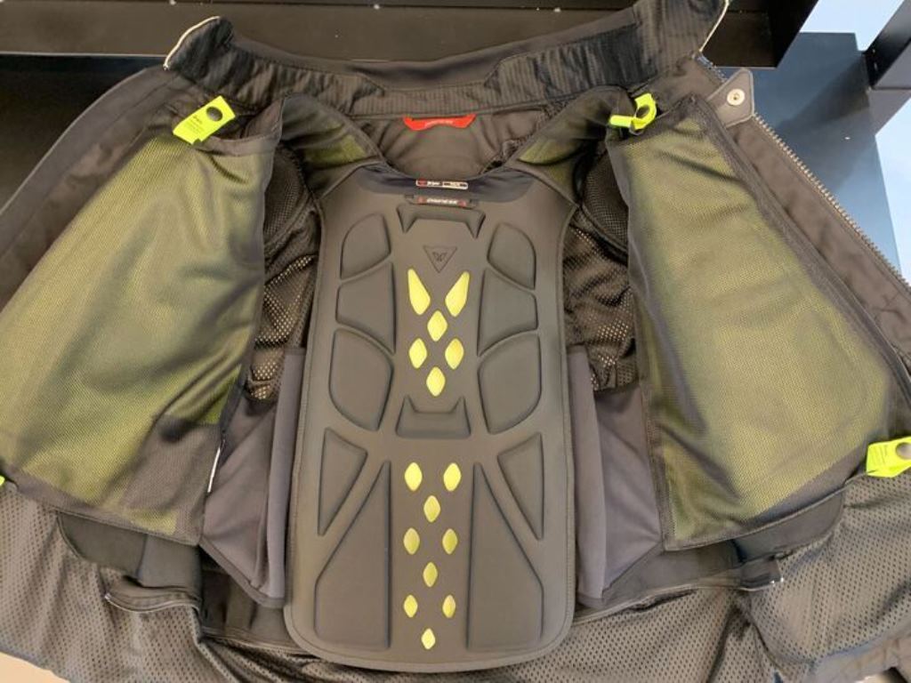 防水・防風オールシーズンジャケット】｜GULLFOSS D-DRY JACKET