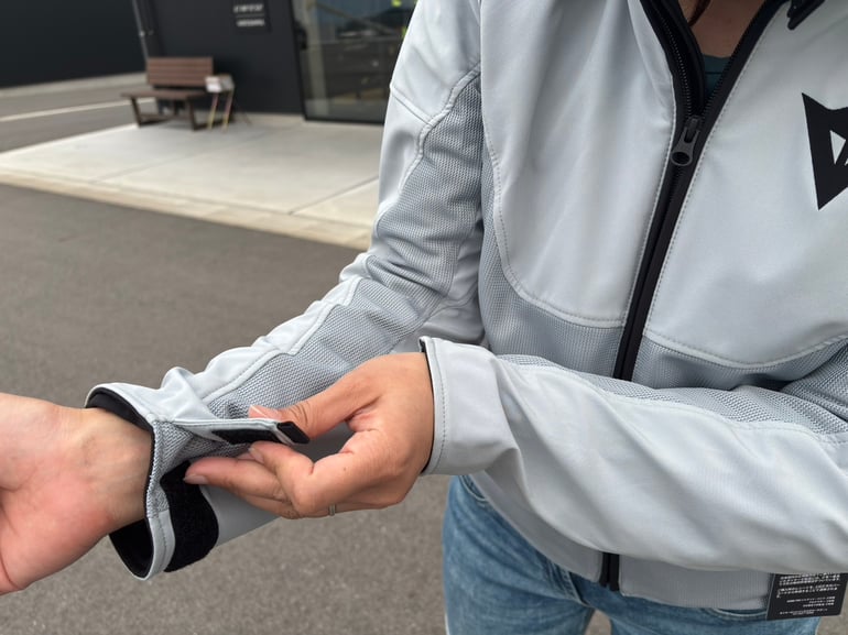 line_oa_chat_260614_181851_group_6