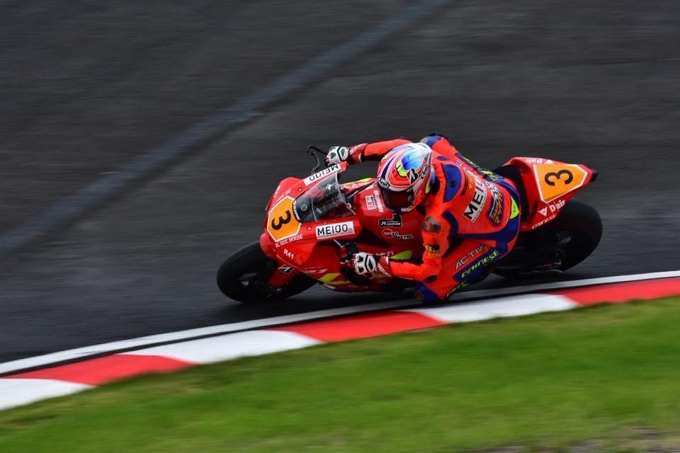 レースレポート】鈴鹿サンデーロードレース インターJSB1000クラスで