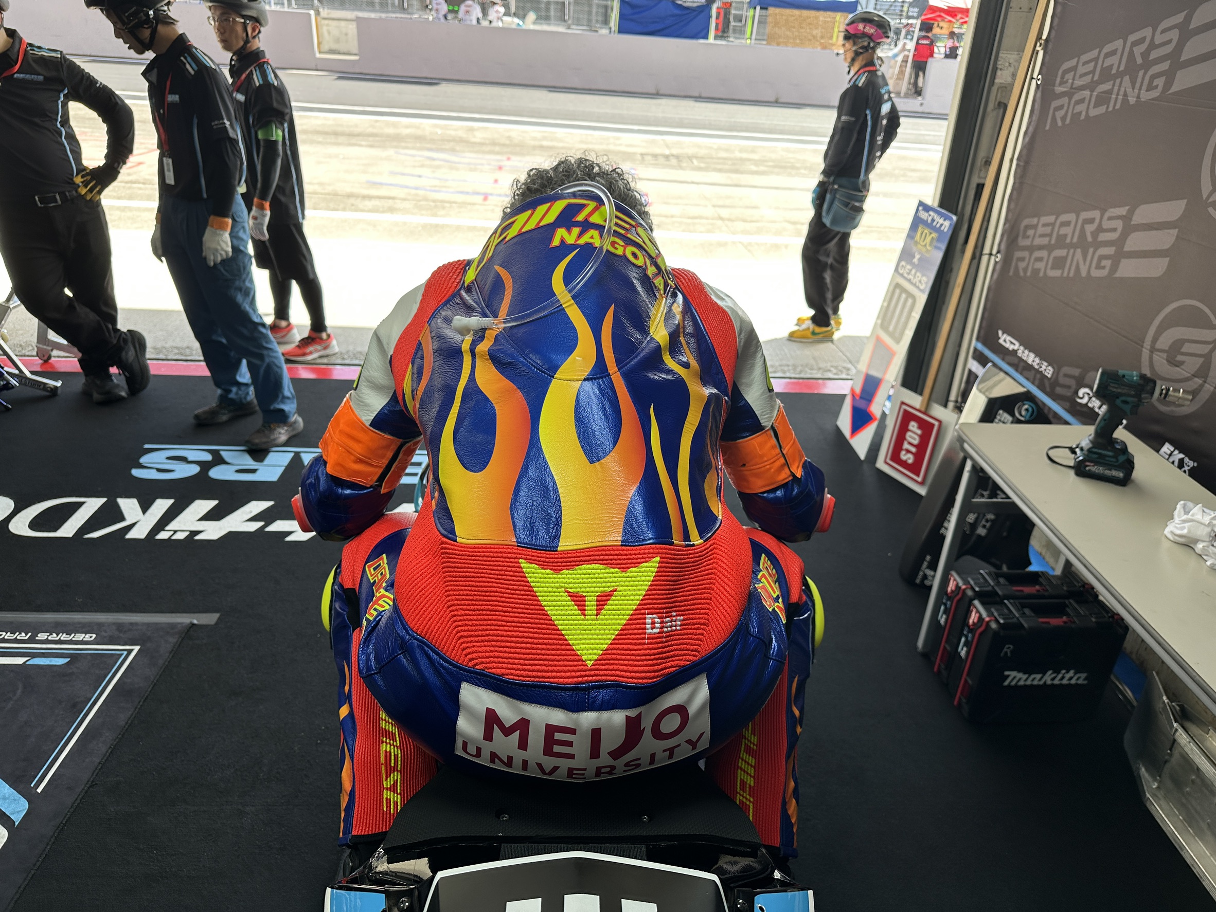 鈴鹿8耐に挑む装備紹介｜AGV PISTA GP × Demone GP 3X × Team