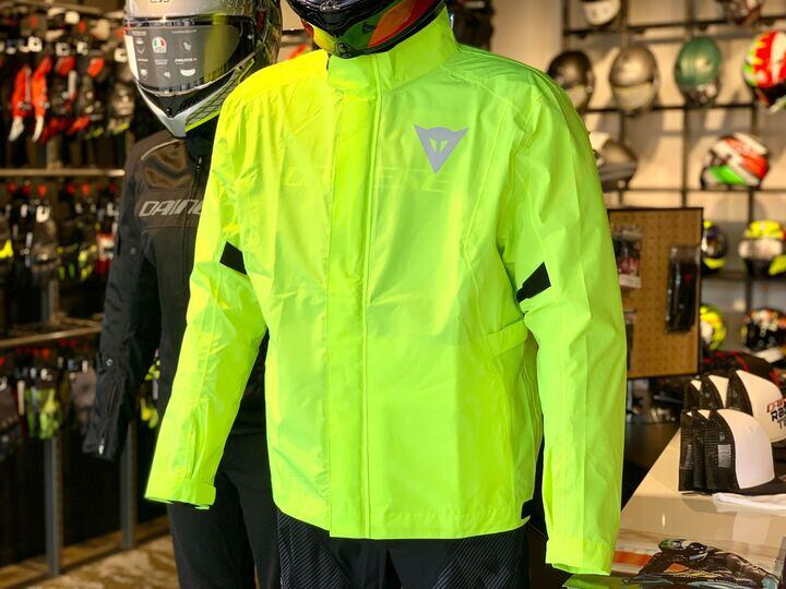 DAINESE レインウェア 上下セット ネオンイエロー 濡れずに快適！外出 