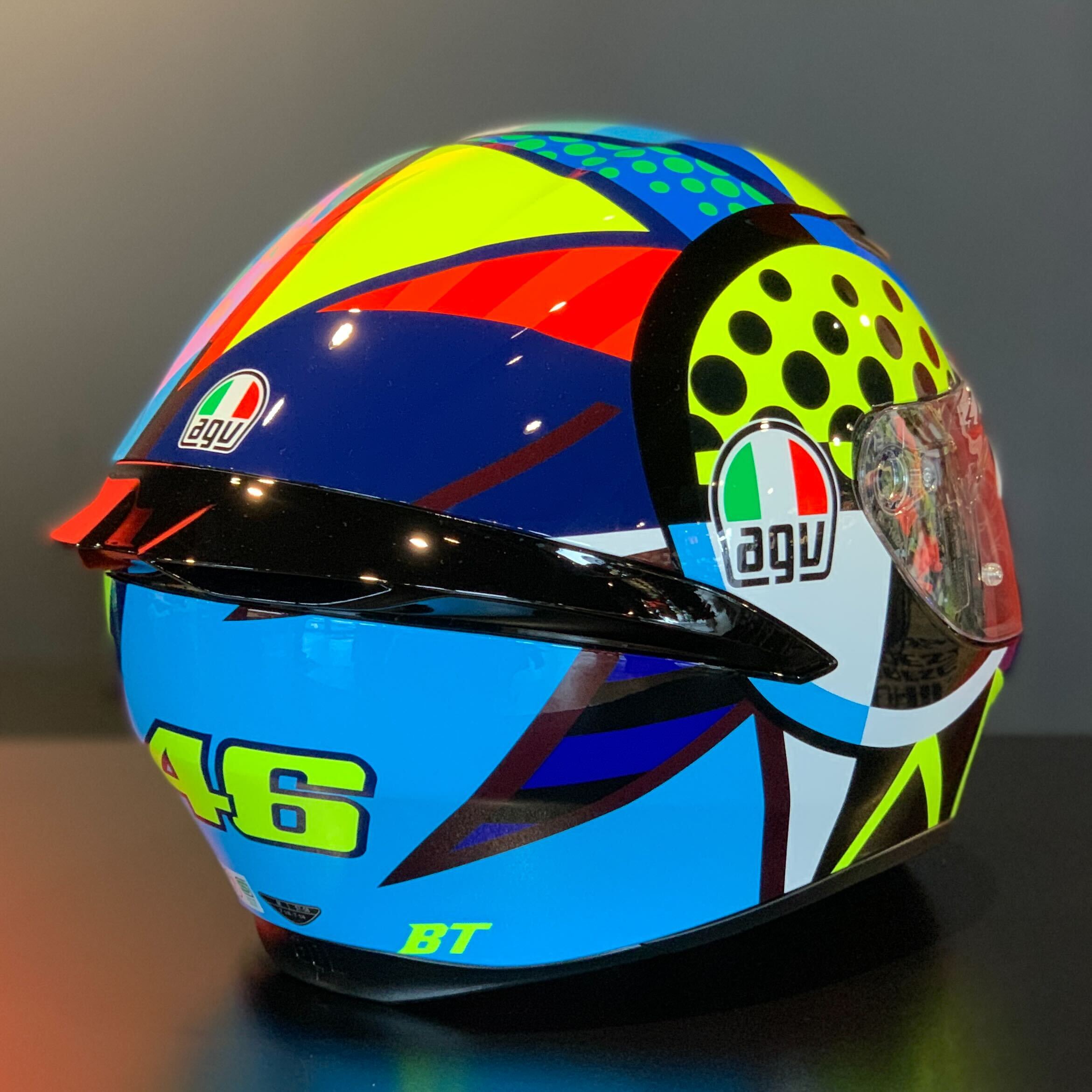 匿名配送】AGV ヘルメット 46番 カラフルデザイン AGVヘルメット新入荷 