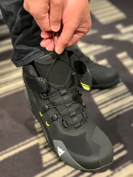 クイックシューレースシステム