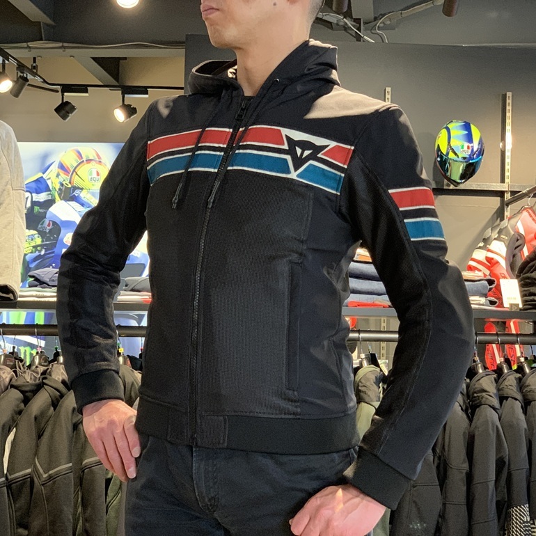 バイクを降りても美しい。VINTEDGE AIR TEX JACKETが叶える大人の洗練