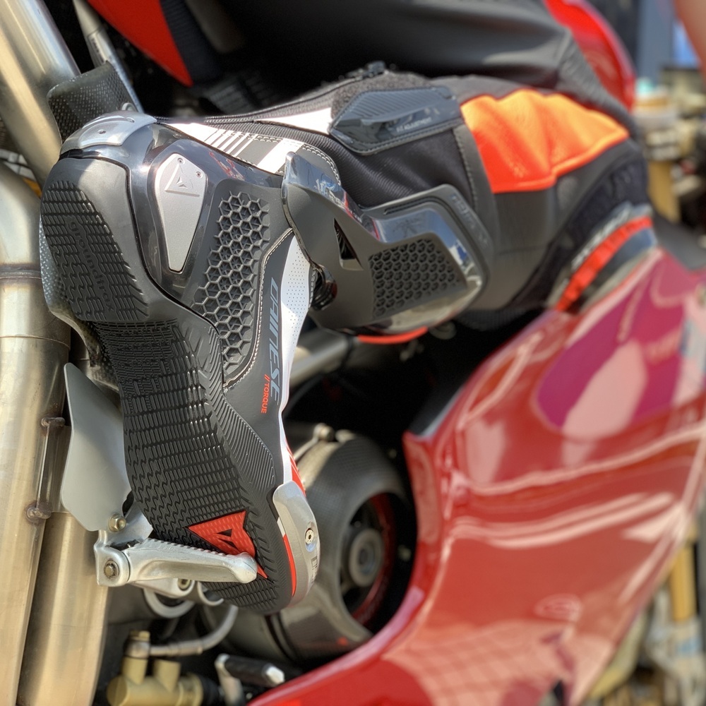プロテクションと快適性の融合｜ TORQUE 4 AIR BOOTS を徹底解説