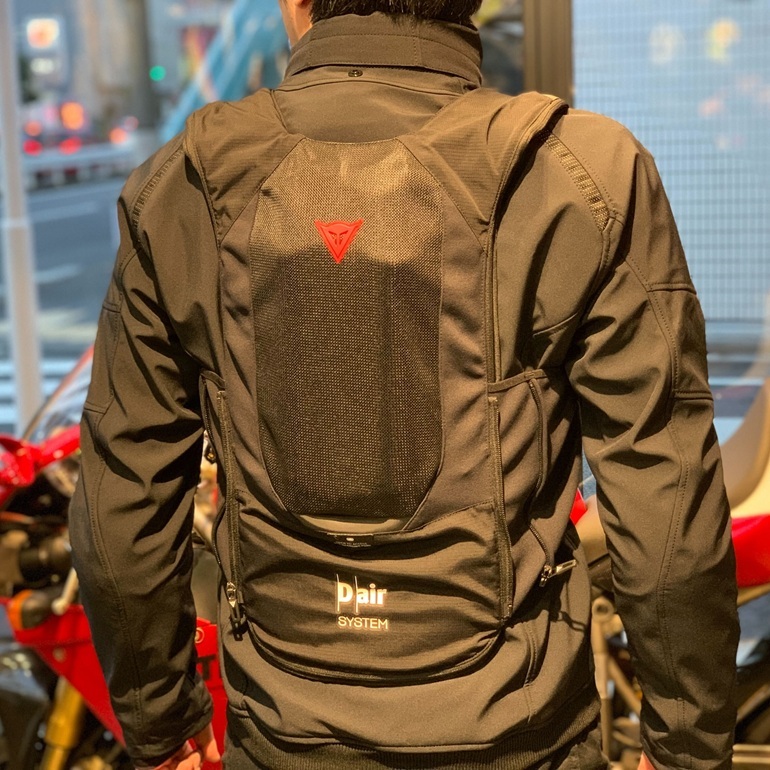 エアバッグベスト