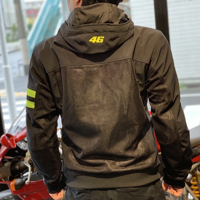 Dainese VR46 ジャケット VR46×Dainese】洗練されたデザインの奥に