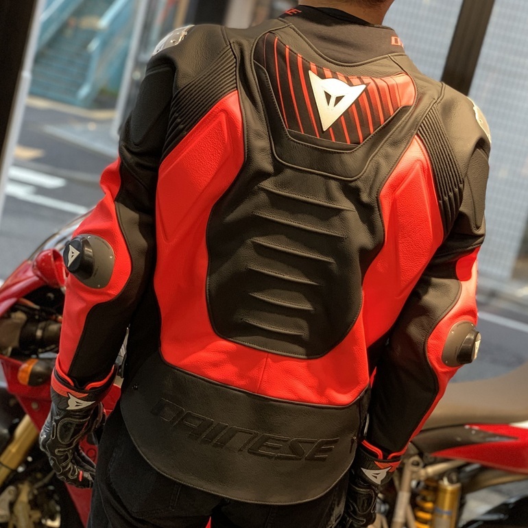 DAINESE Super Speed Tex ジャケット レッド ダイネーゼ フラッグシップモデルが待望のモデルチェンジ！ 