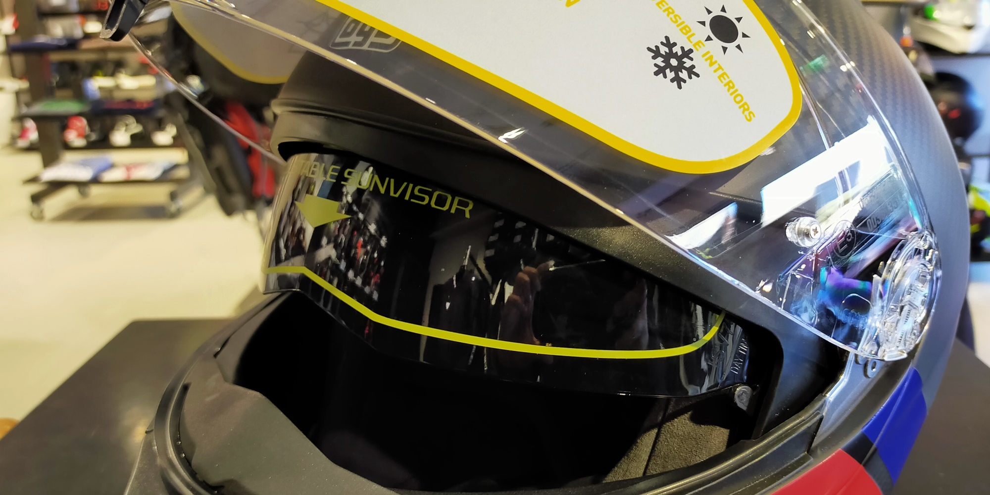 AGV SPORTMODULAR」新色入荷致しております