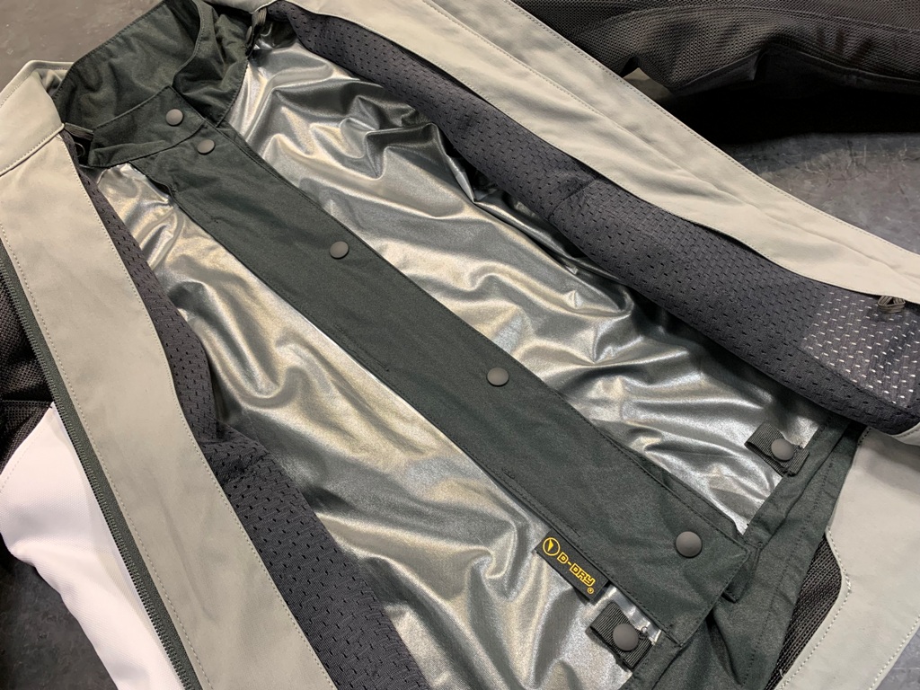 季節を先取ってメッシュジャケット【HYDRAFLUX 2 AIR LADY D-Dry® JACKET】