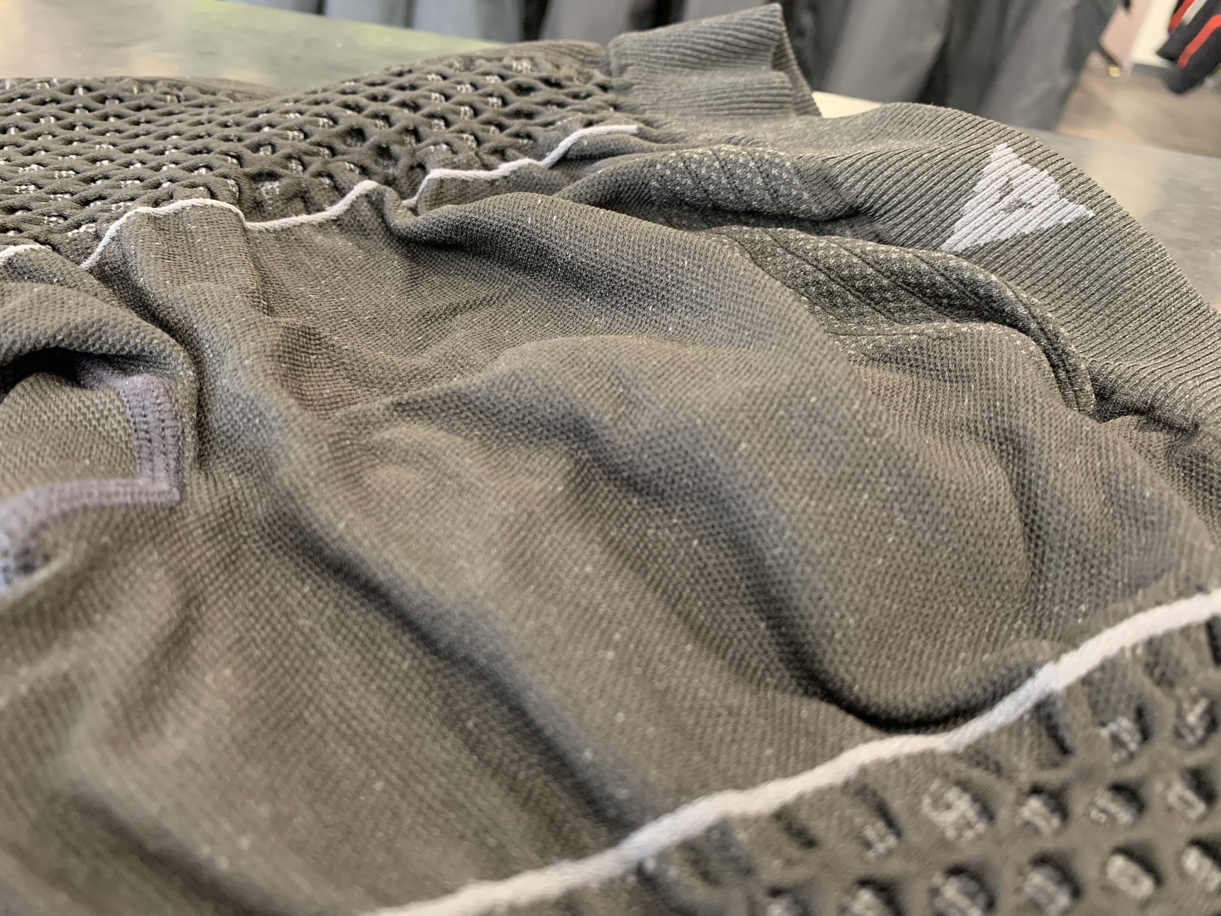 ダイネーゼ D-CORE THERMO ディーコア　サーモ　上下セット ダイネーゼ D-CORE THERMO ディーコアサーモ上下セット