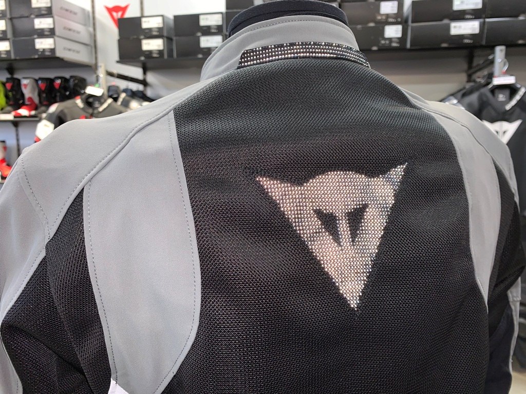 季節を先取ってメッシュジャケット【HYDRAFLUX 2 AIR LADY D-Dry® JACKET】
