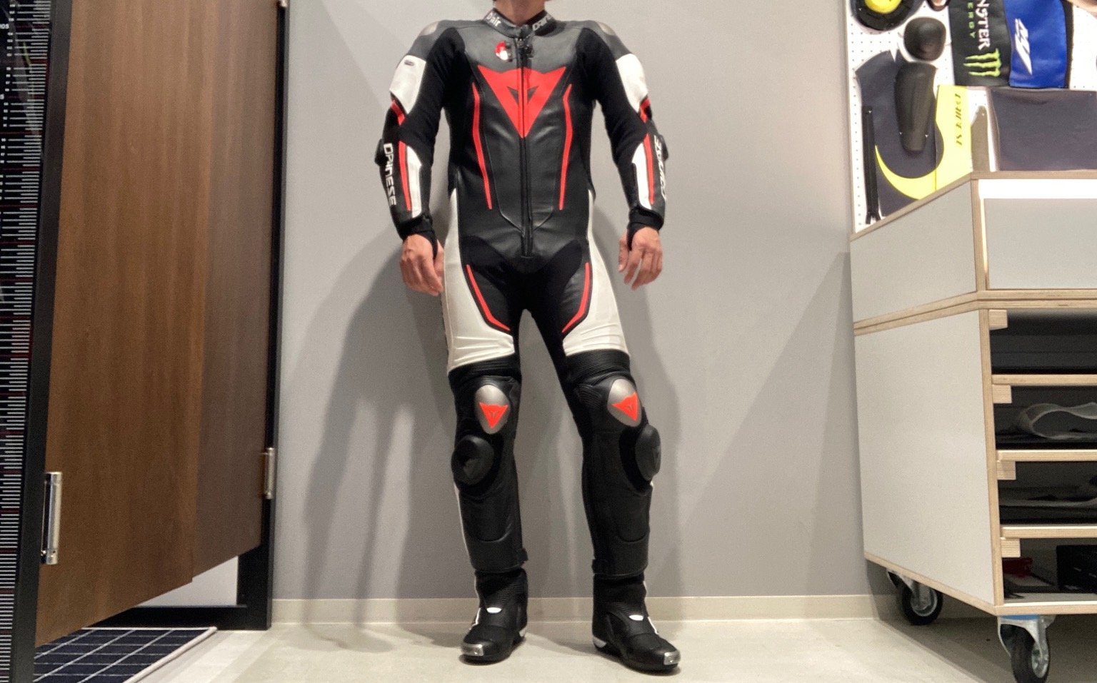 DAINESE ダイネーゼ　レーシングスーツ　サイズ56バイク