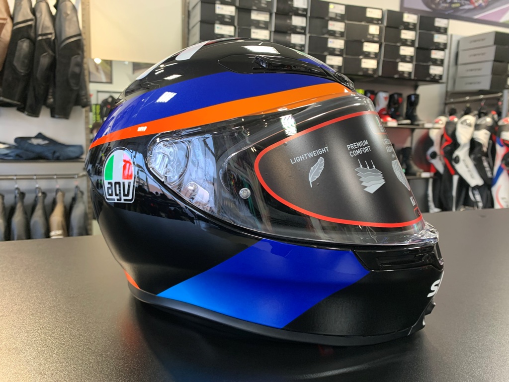 軽量型ヘルメットでバイクを楽しみたい！【AGV K6HELMET REPLICA】