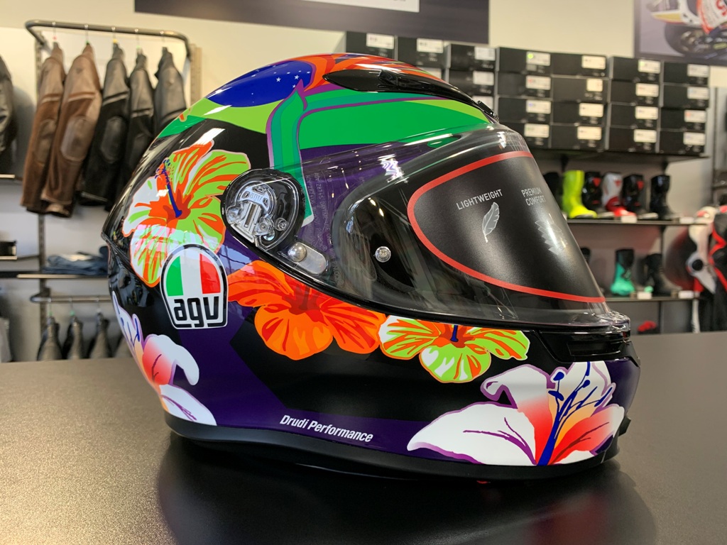 AGVヘルメットのレプリカ ベズファン必見！ベッツェッキ選手レプリカ