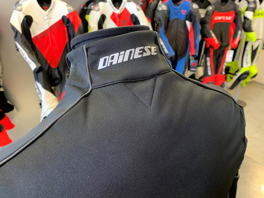 99%の断熱性能を持ったインナー『D-MANTLE FLEECE WS』