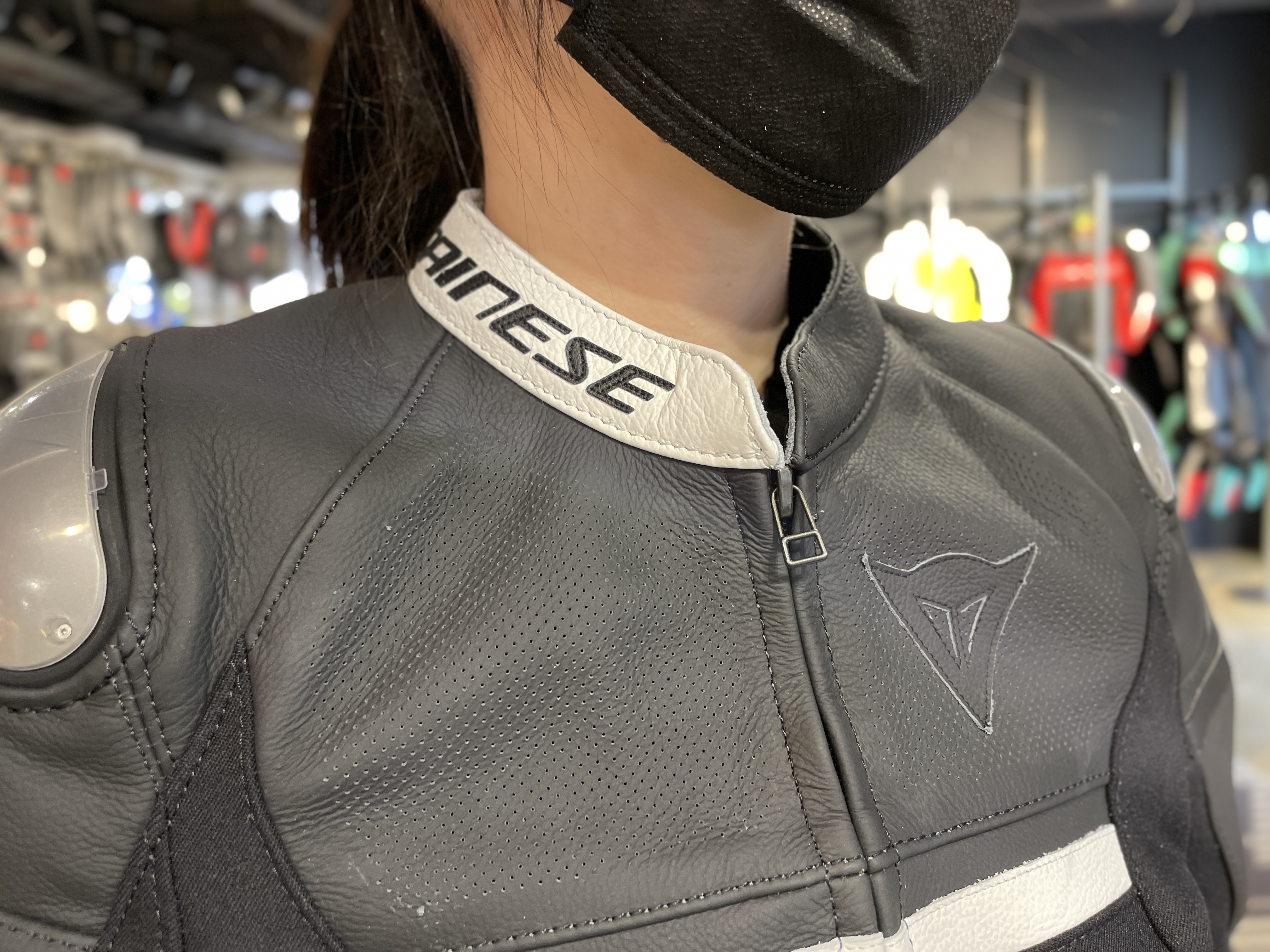 レディス新作レザージャケット 