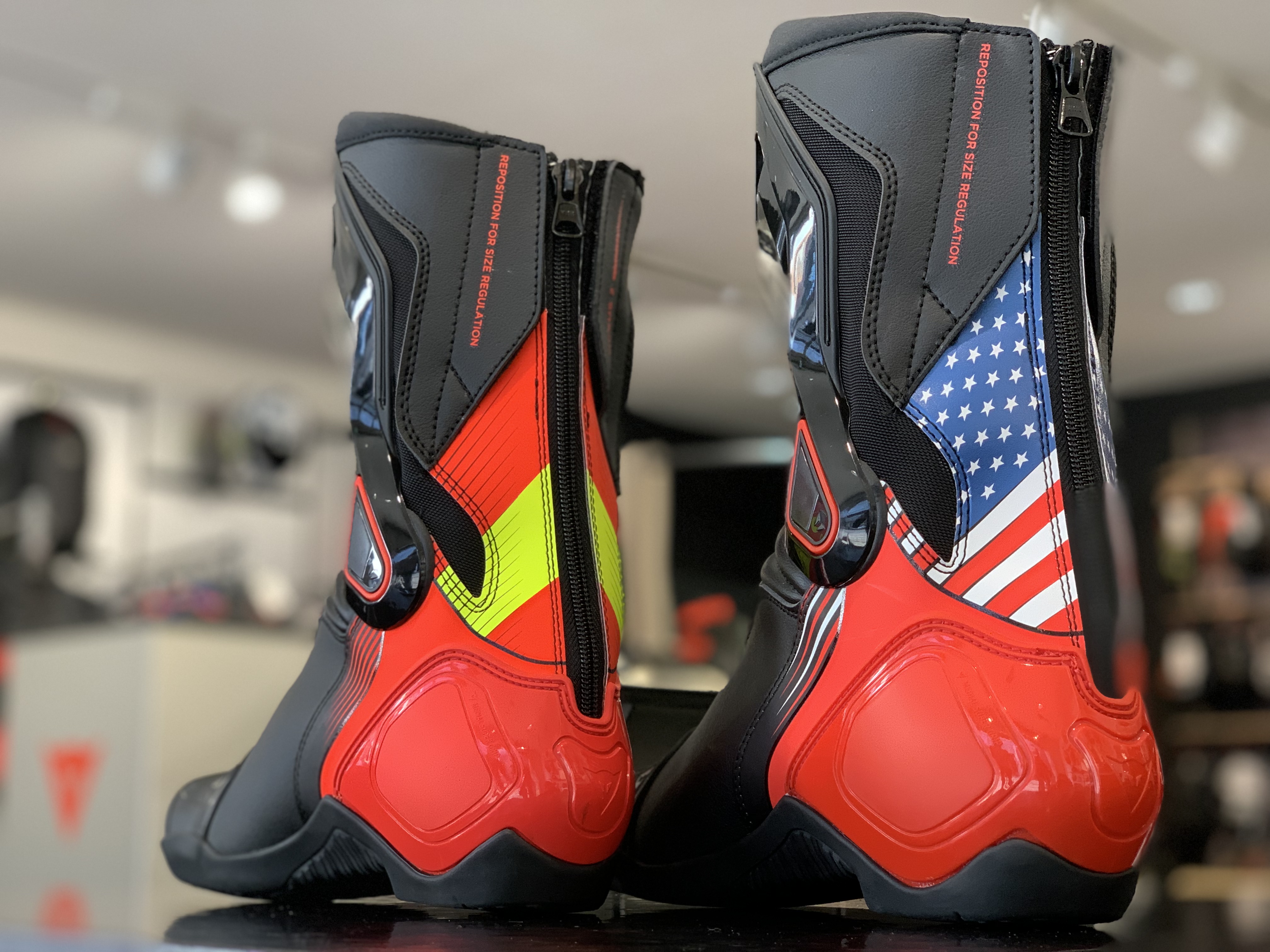 ダイネーゼ  DAINESE NEXUS 2 BOOTS  レーシングブーツ