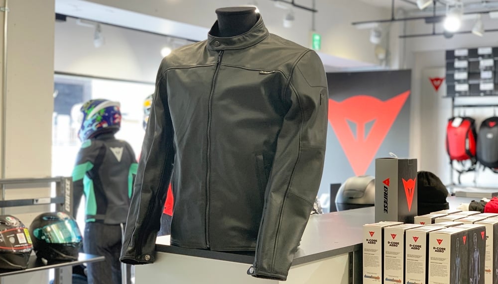 今にぴったり！新作レザージャケットのご紹介