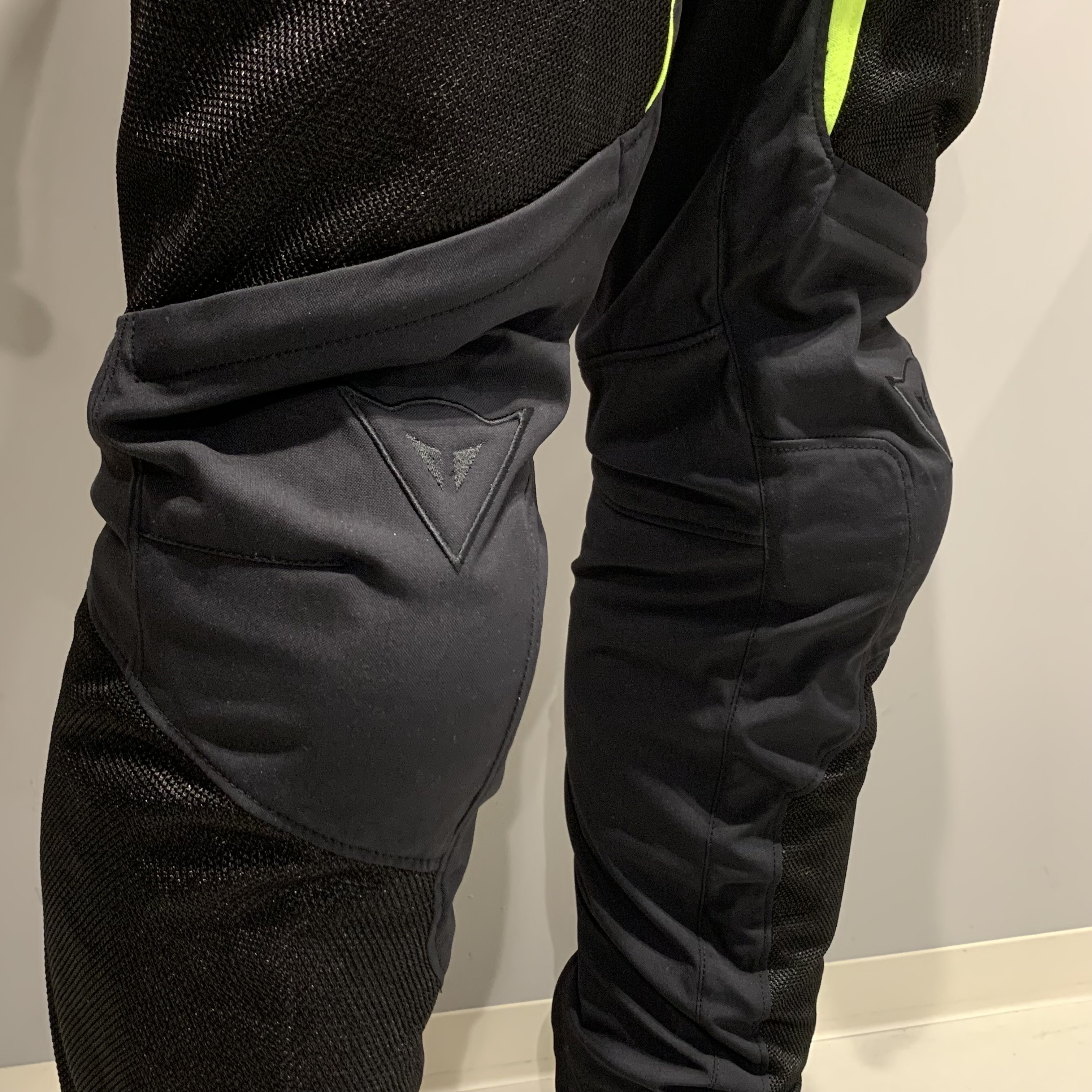 春夏ウェアのVR46コラボコレクションが入荷しました【VR46×DAINESE】