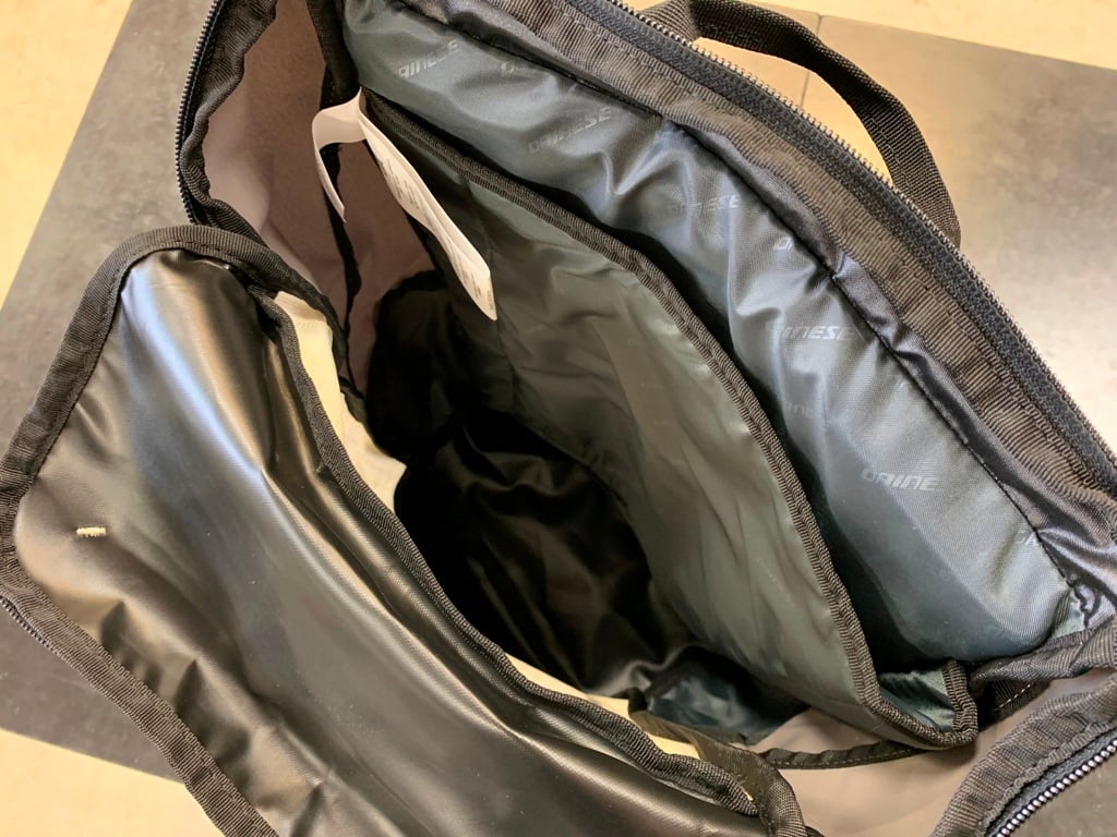 ツーリングや普段使いにもオススメ【EXPLORER D-CLUTCH BACKPACK】