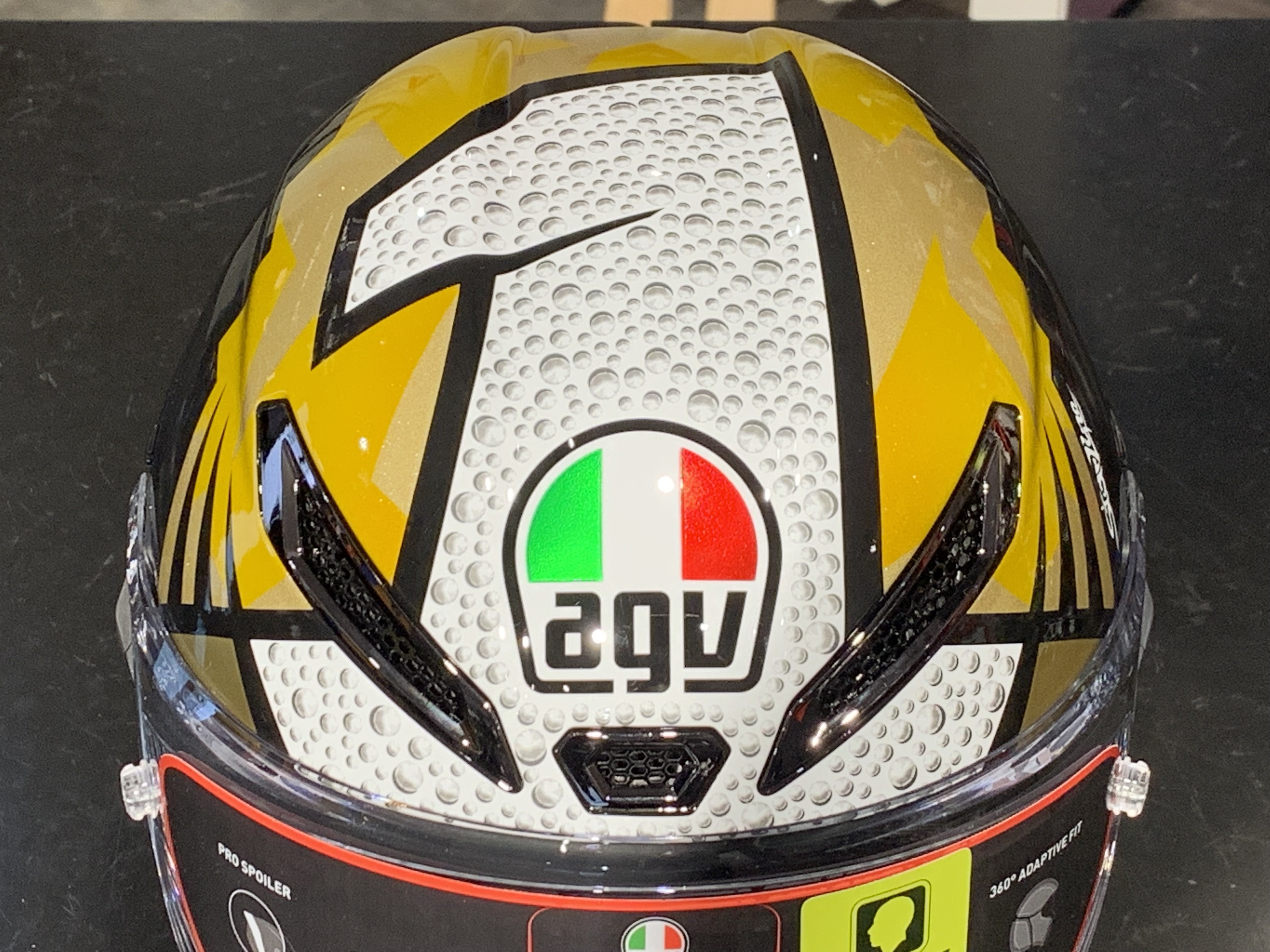 チャンピオンナンバー”1”が輝くMIR WORLD CHAMPION 2020が入荷しました