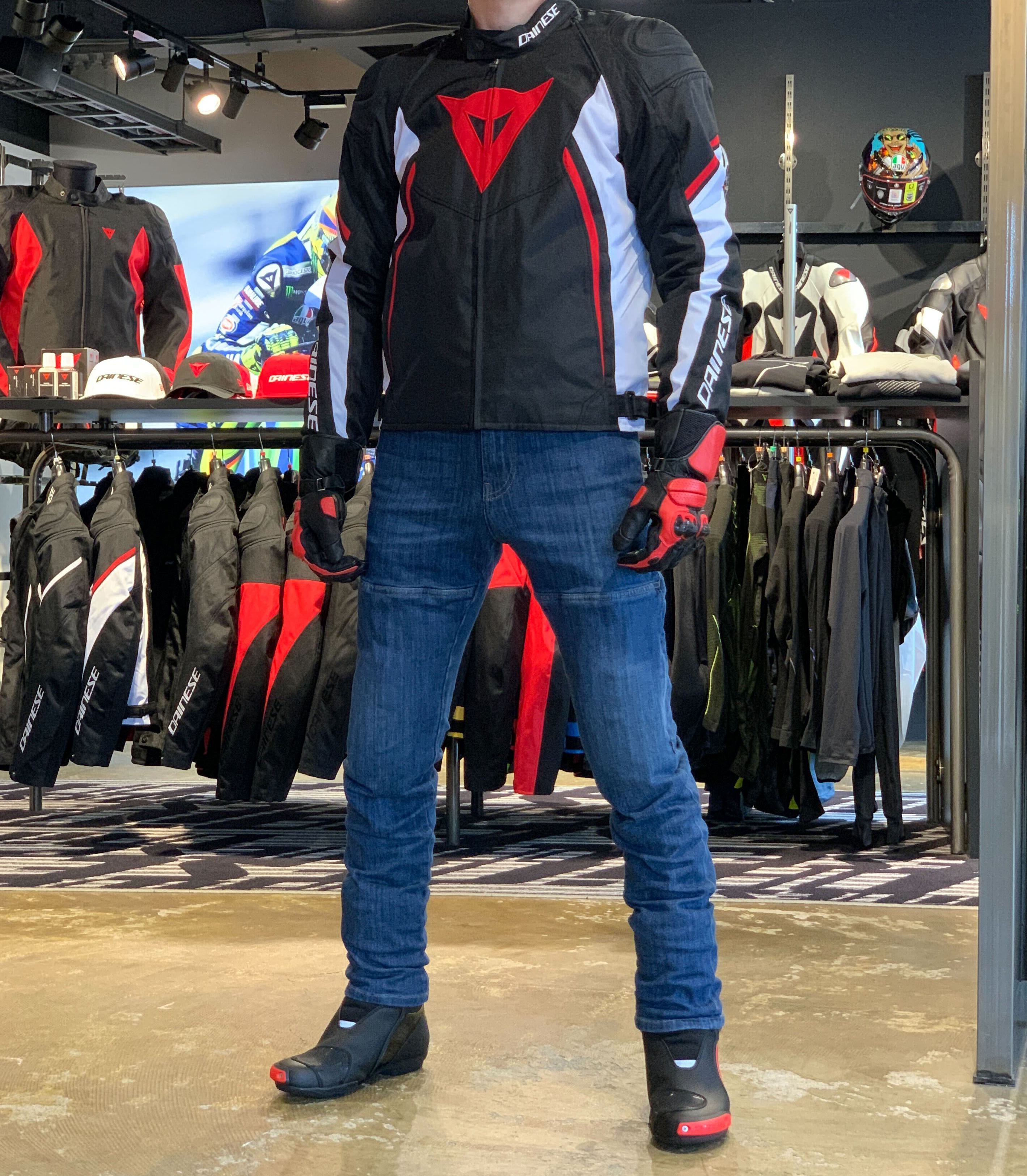 DAINESE AVRO D2 2 PCS SUIT試着のみ - オートバイアクセサリー