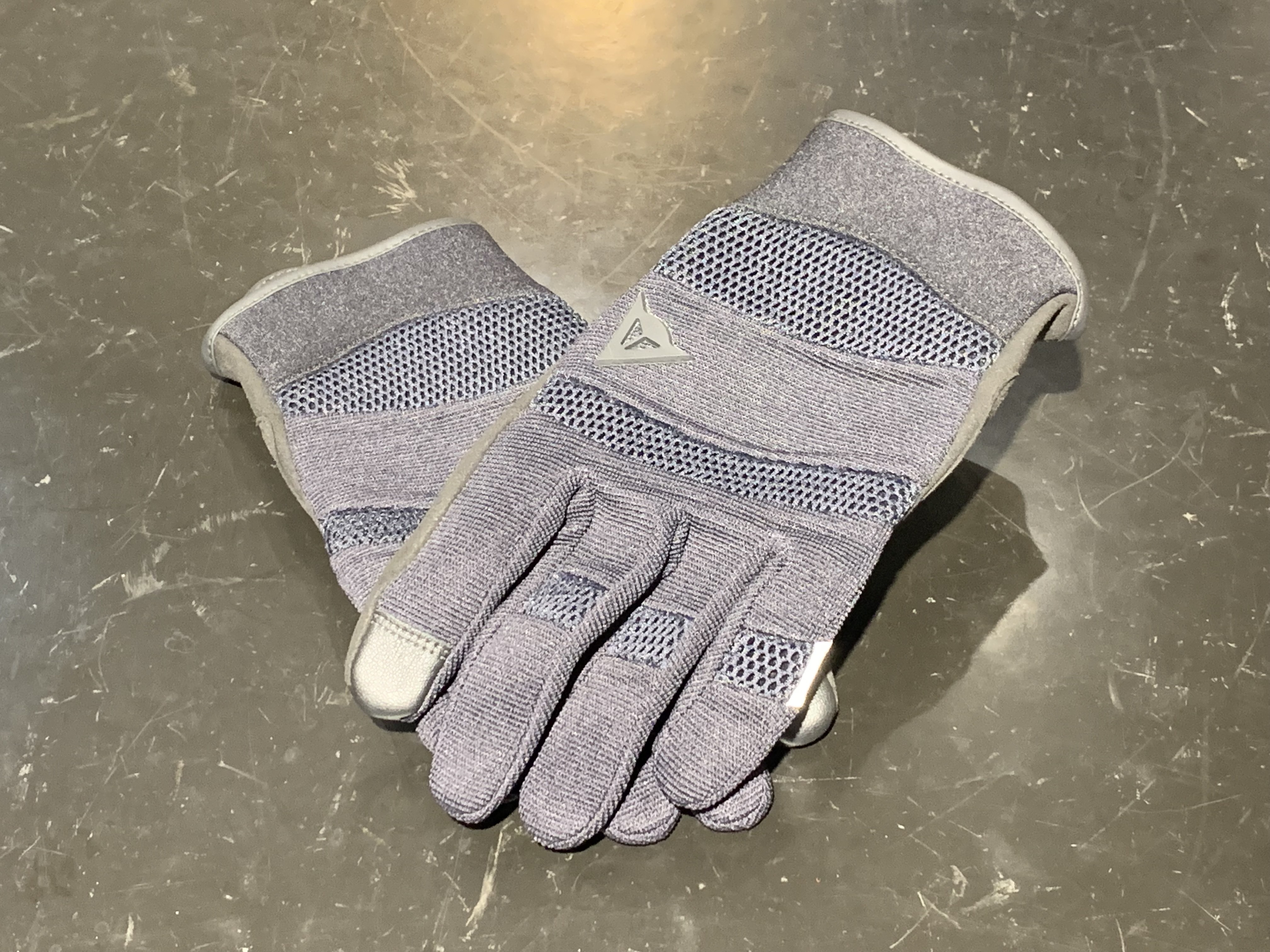 2022年NEWモデル グローブ＆プロテクター入荷しました！