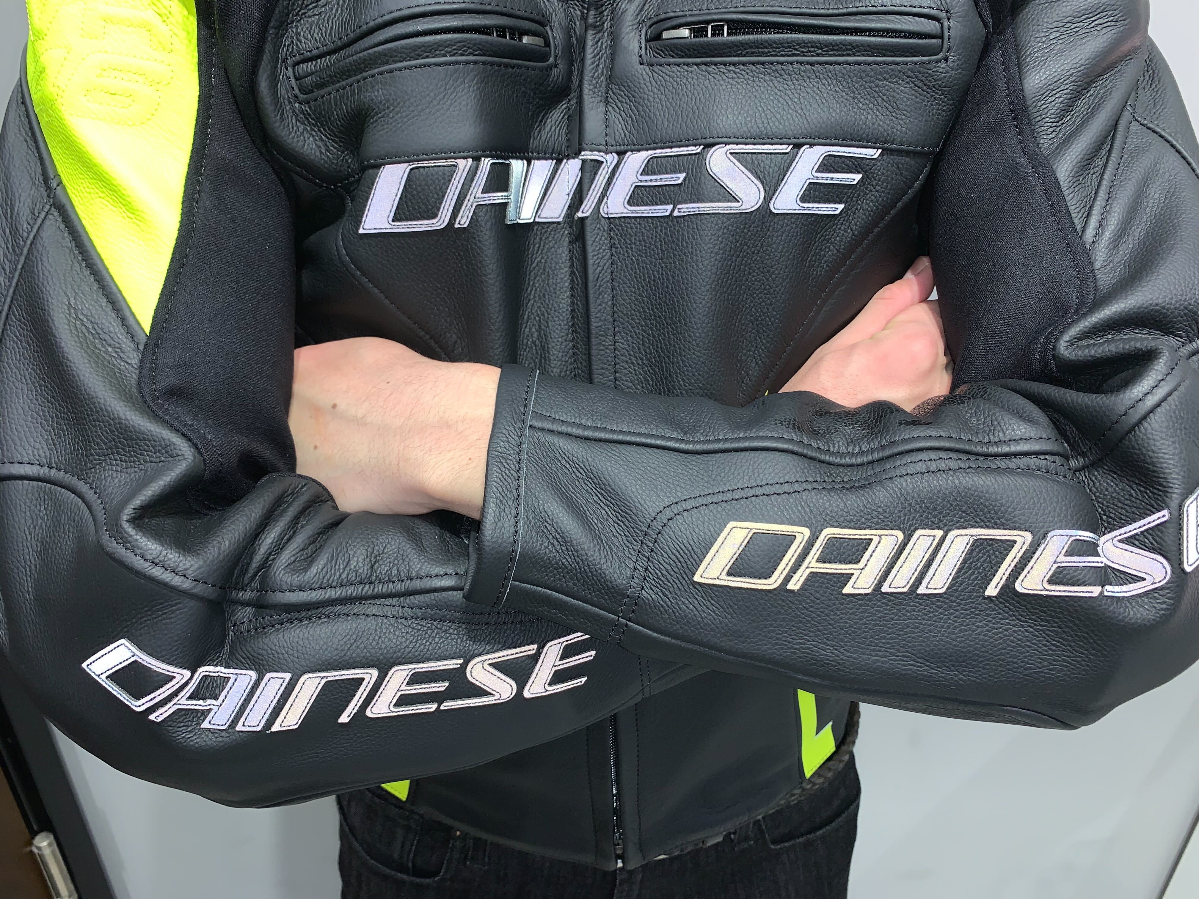 バイクウェア・装備絶品美品 DAINESE ダイネーゼ VR46 Valentino Rossi
