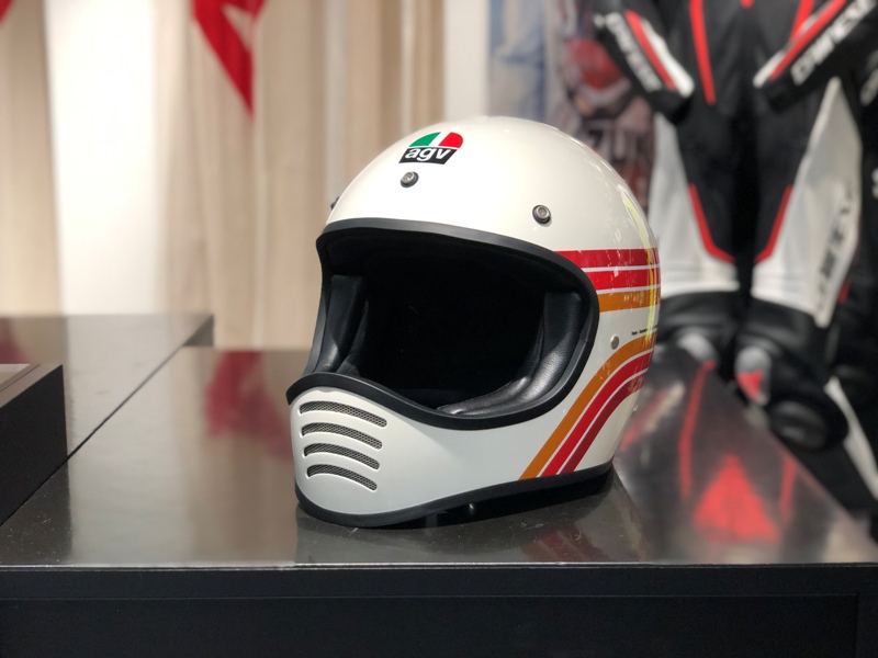 AGV x101 ダカール 87 L-